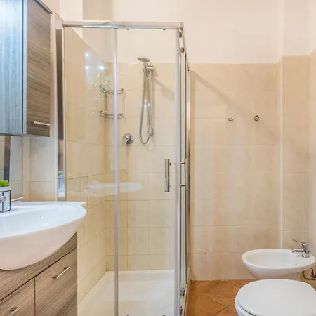 Center Piazza Pomposa Modena