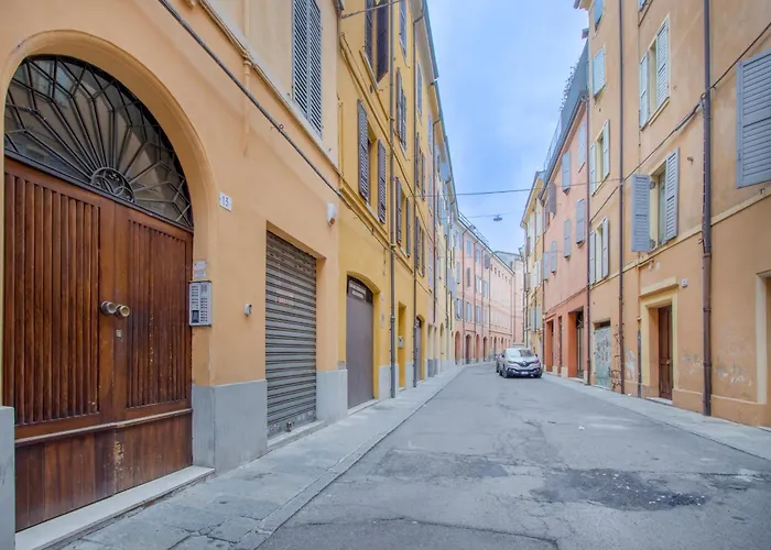 Apartment Center Piazza Pomposa *