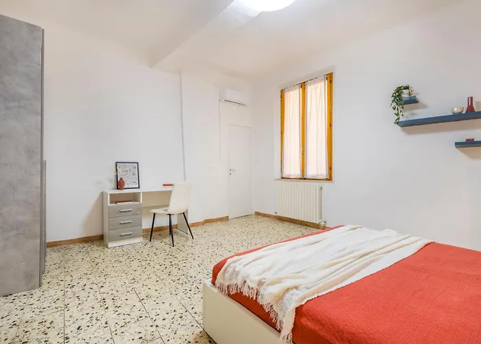 Apartment Center Piazza Pomposa *